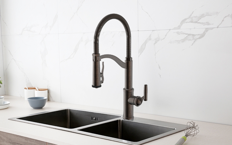 FK8335 Single Handle Pull-down Kitchen Faucet